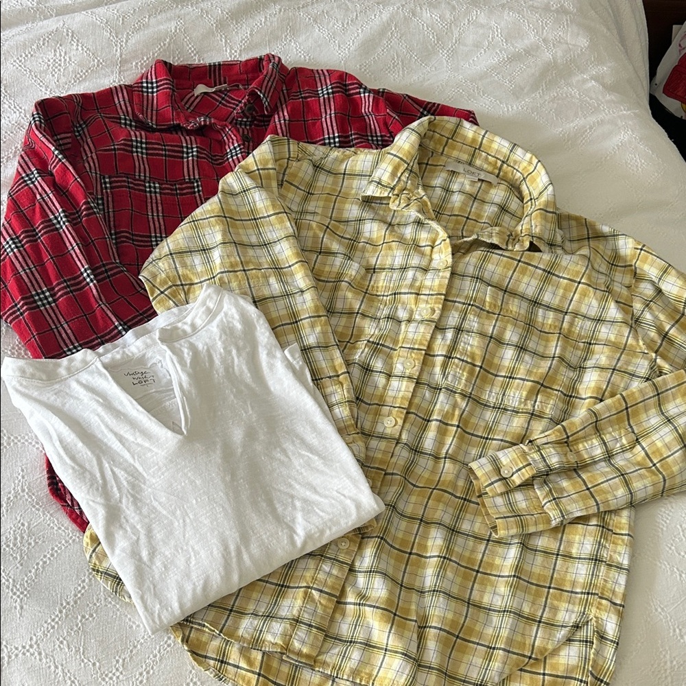 LOFT Women's Red, Yellow, and White Button Down Shirts